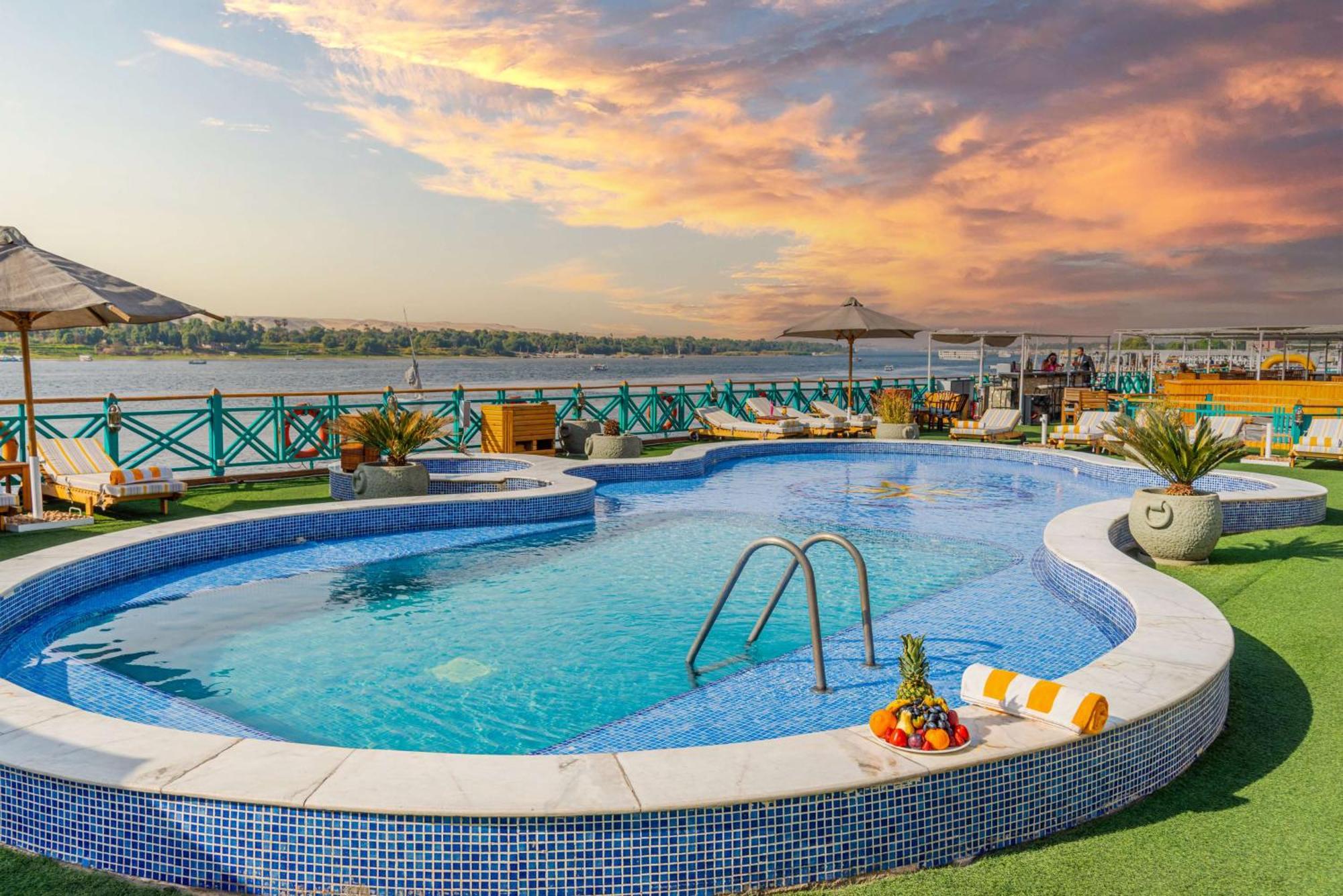 Hotel Sonesta Moon Goddess Cruise - From Aswan To Luxor - 03 & 07 Nights Every Friday Esterno foto