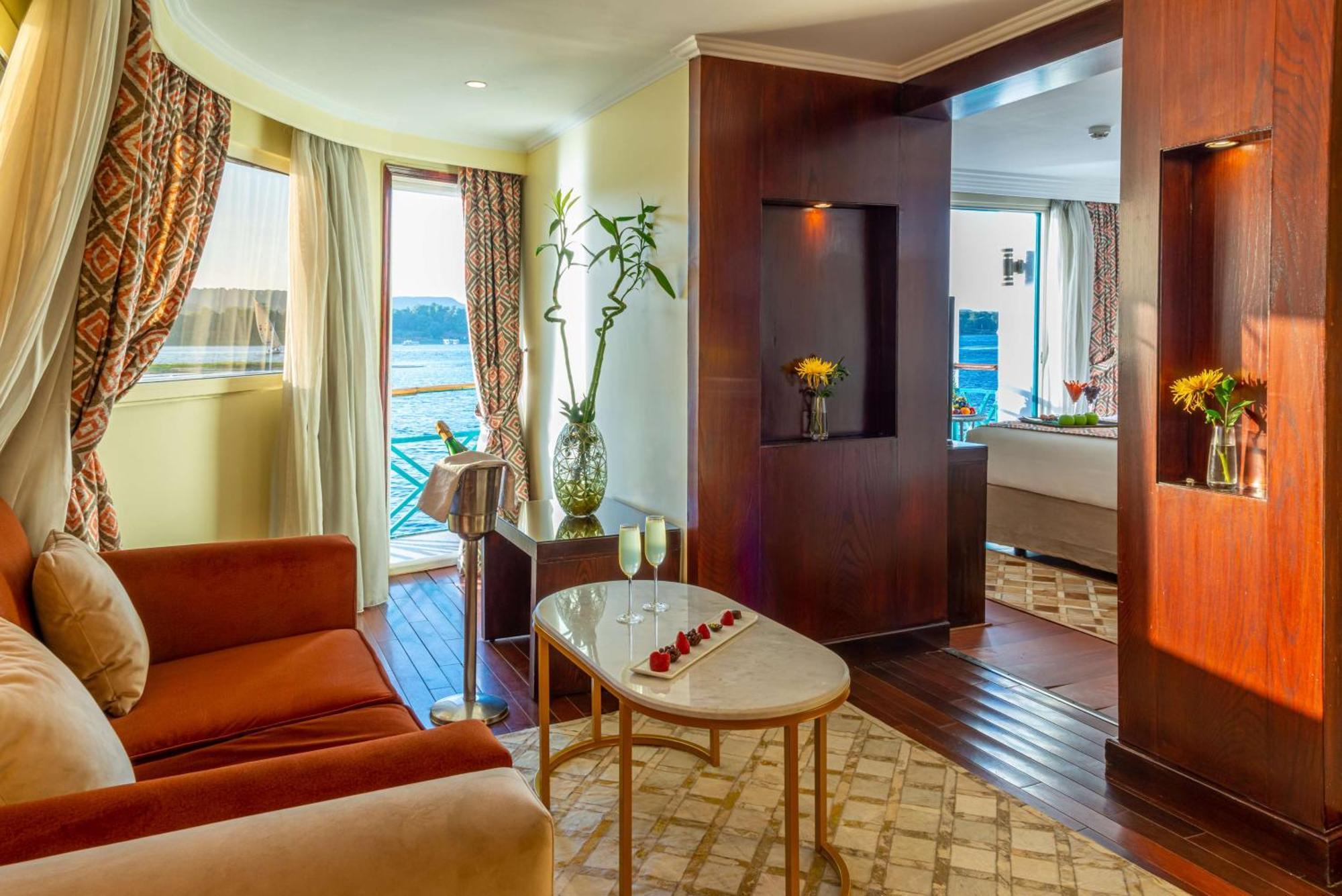 Hotel Sonesta Moon Goddess Cruise - From Aswan To Luxor - 03 & 07 Nights Every Friday Esterno foto